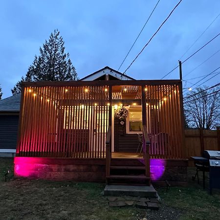 Cozy Home Conveniently Located With King Bed Tacoma Exterior photo